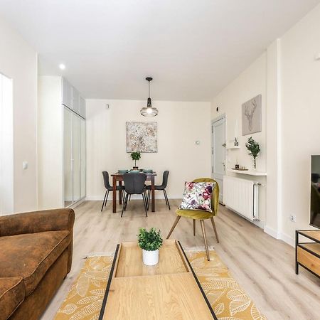 Tirso De Molina Apartment Мадрид Екстериор снимка