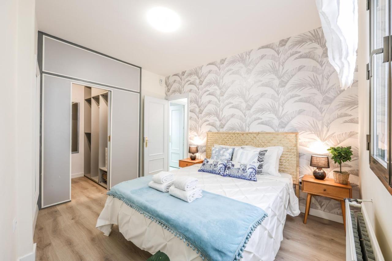 Tirso De Molina Apartment Мадрид Екстериор снимка